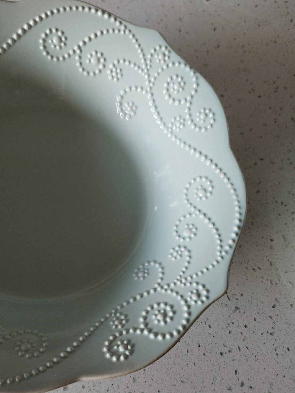Lenox French Perle Ice Blue Scalloped Pasta Bowls and 4 dessert plates - Picture 3 of 6